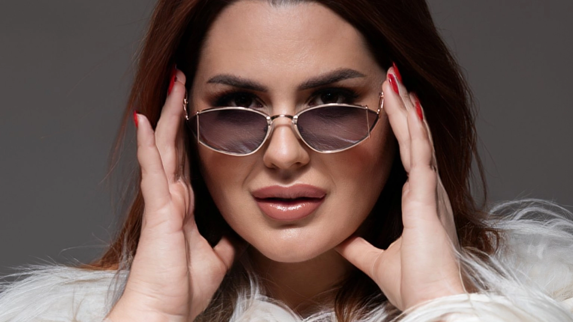 Elena Sehovac PMU Artist